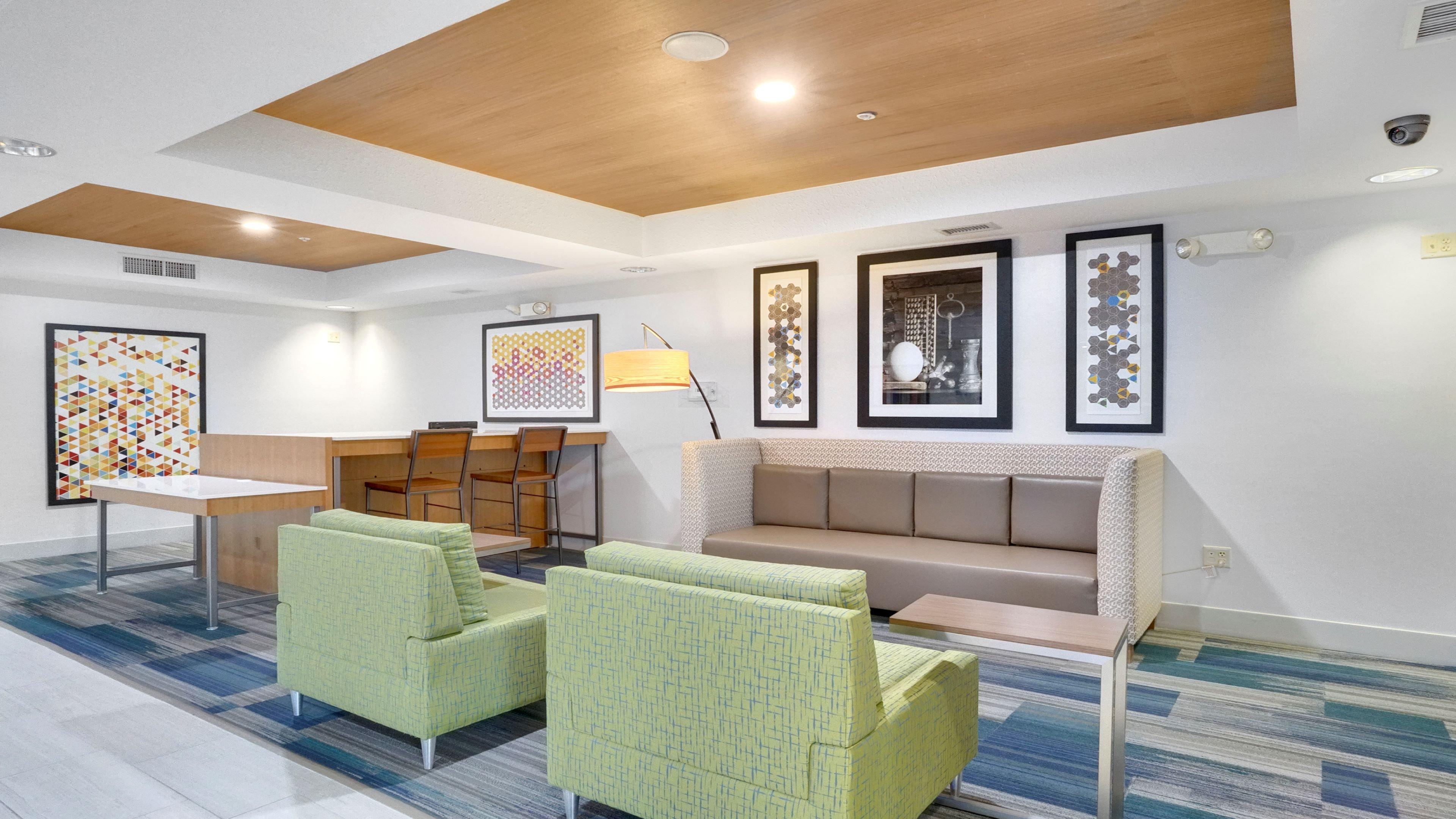 Holiday Inn Express Hotel & Suites Portland By Ihg Εξωτερικό φωτογραφία
