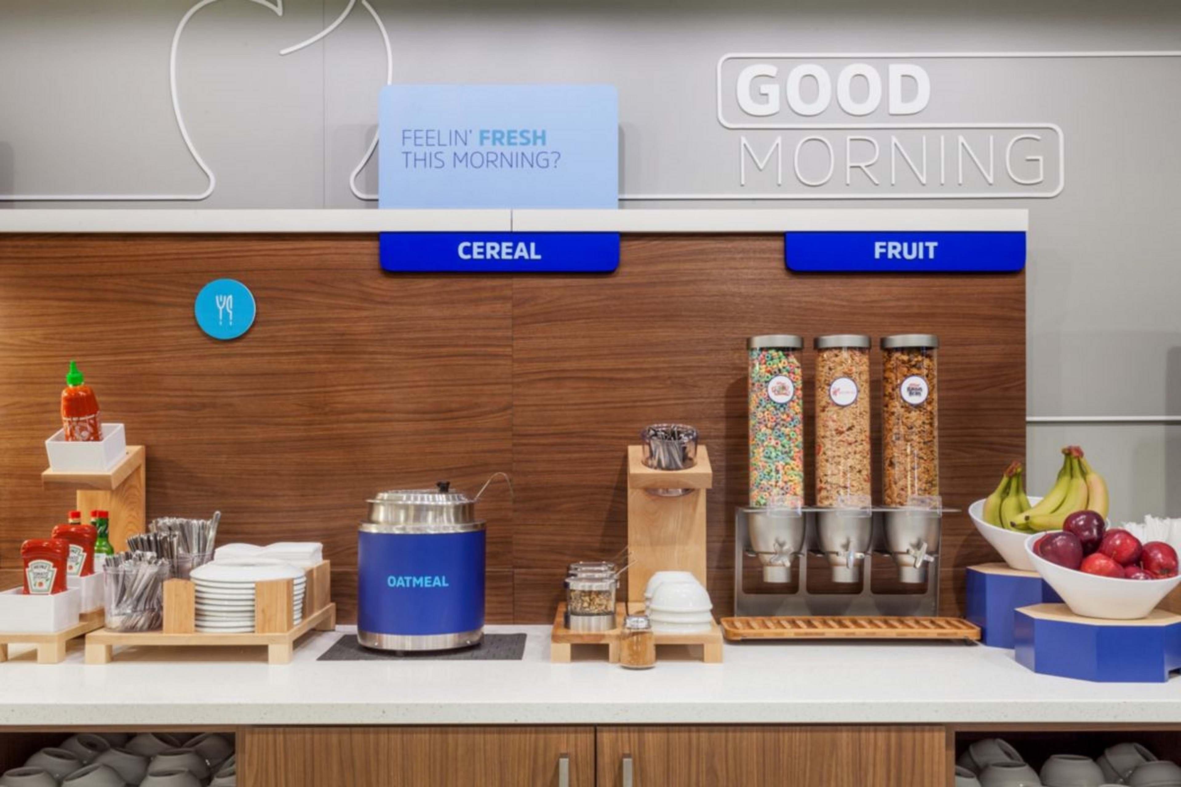 Holiday Inn Express Hotel & Suites Portland By Ihg Εξωτερικό φωτογραφία